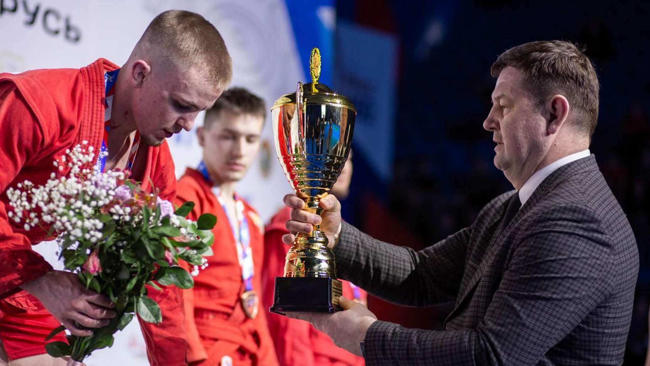 Белорусские самбисты завоевали на турнире в Минске 13 золотых медалей