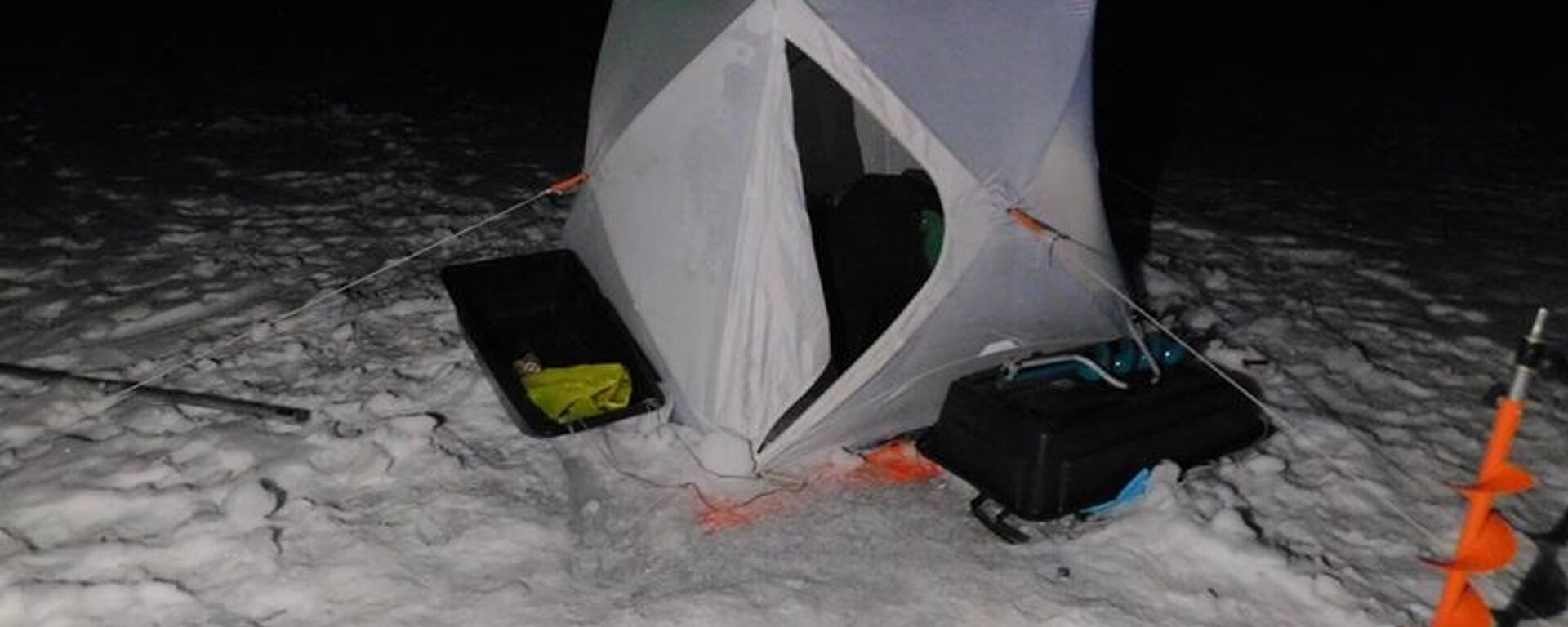 Рыбаки погибли в палатке на Вилейском водохранилище - Sputnik Беларусь, 1920, 16.02.2026