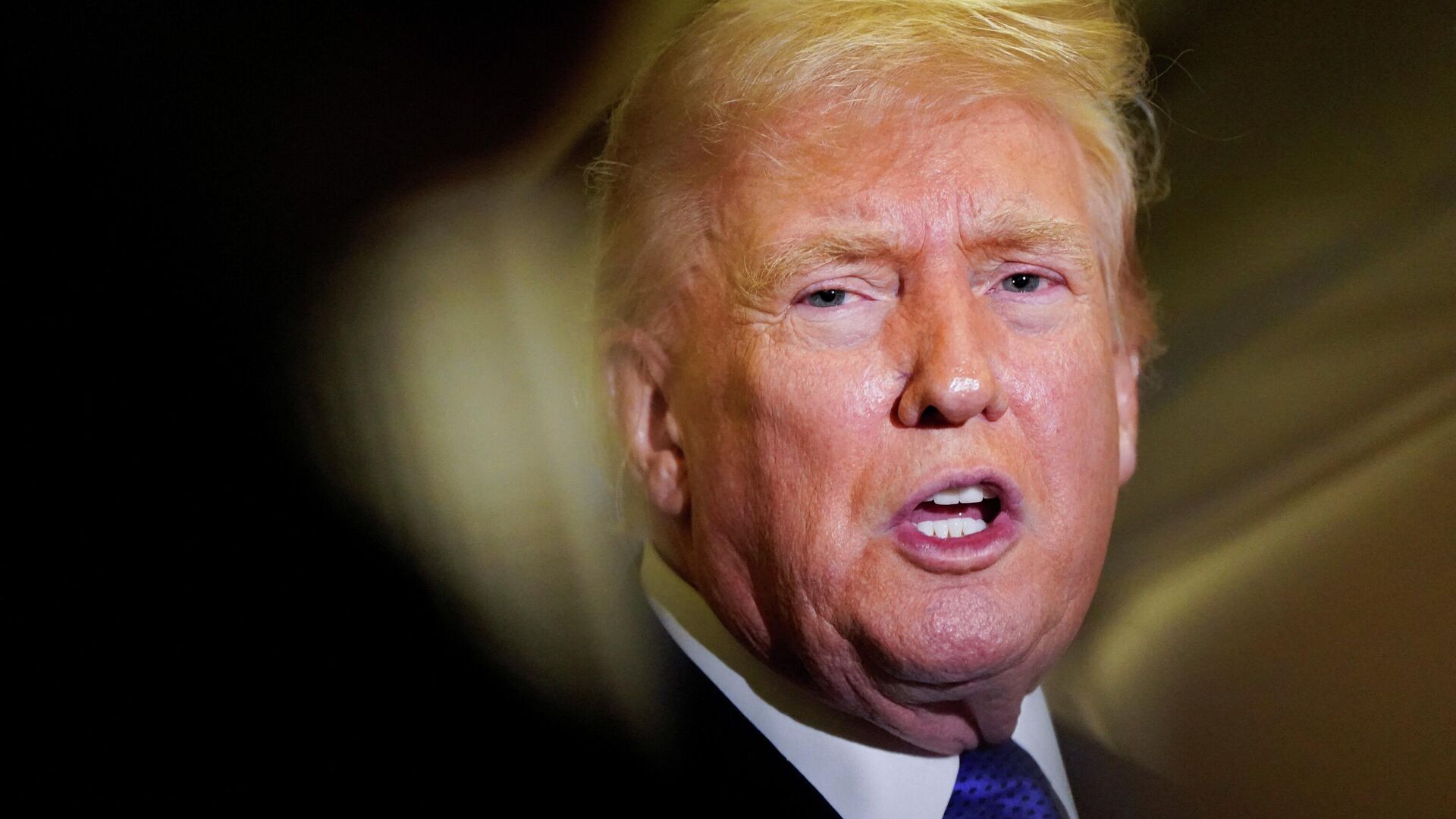 Трамп: Украине пора быстрее прийти за стол переговоров Трамп: Украине пора быстрее прийти за стол переговоров