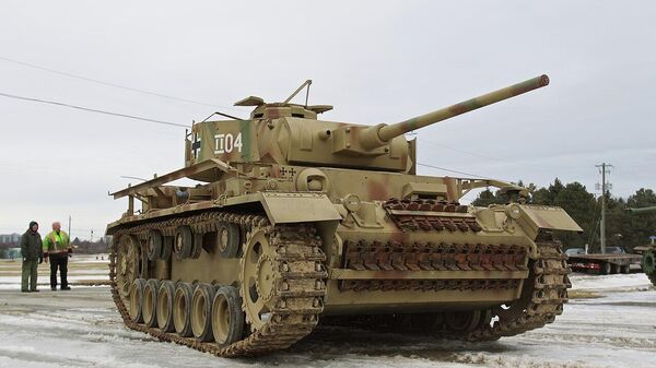 Танк Panzer III в Канадском танковом музее в Ошаве - Sputnik Беларусь