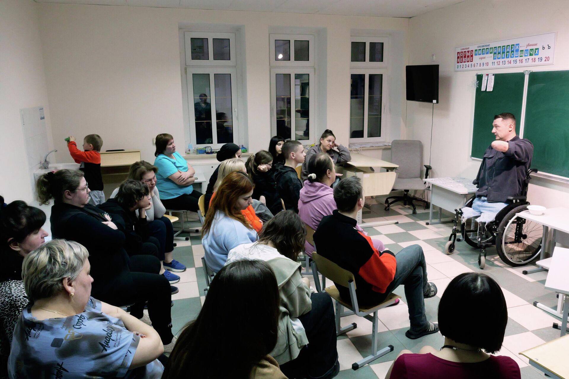 Встреча с Алексеем Талаем - Sputnik Беларусь, 1920, 24.02.2026