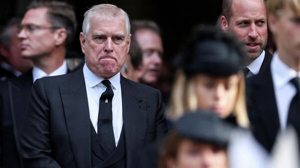 Эндрю Маунтбеттен-Виндзор  - Sputnik Беларусь