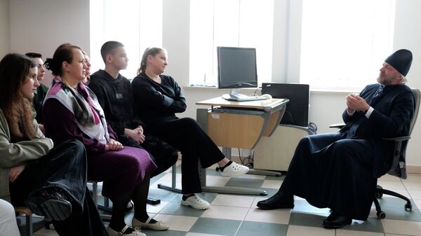 Мы не одиноки: семьи погибших в СВО получают помощь в Беларуси (видео) - Sputnik Беларусь