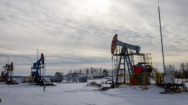 Добыча нефти - Sputnik Беларусь