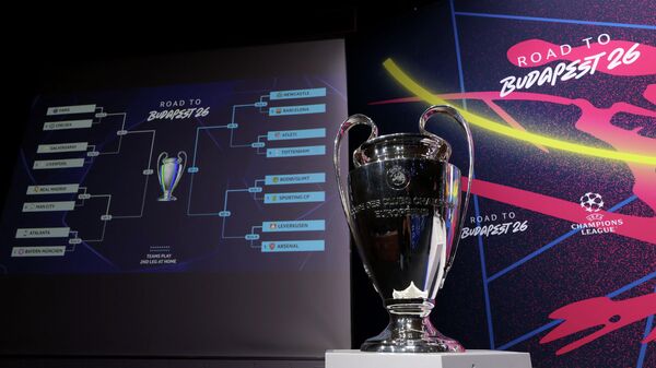 Жеребьевка 1/8 финала Лиги чемпионов - Sputnik Беларусь