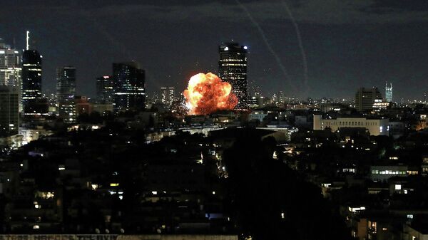 Иран выпустил ракеты по Израилю - Sputnik Беларусь