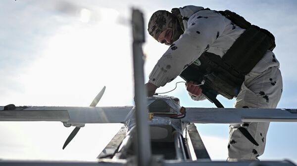 Боевая работа расчета БПЛА Молния спецназа Ахмат на Сумском направлении - Sputnik Беларусь