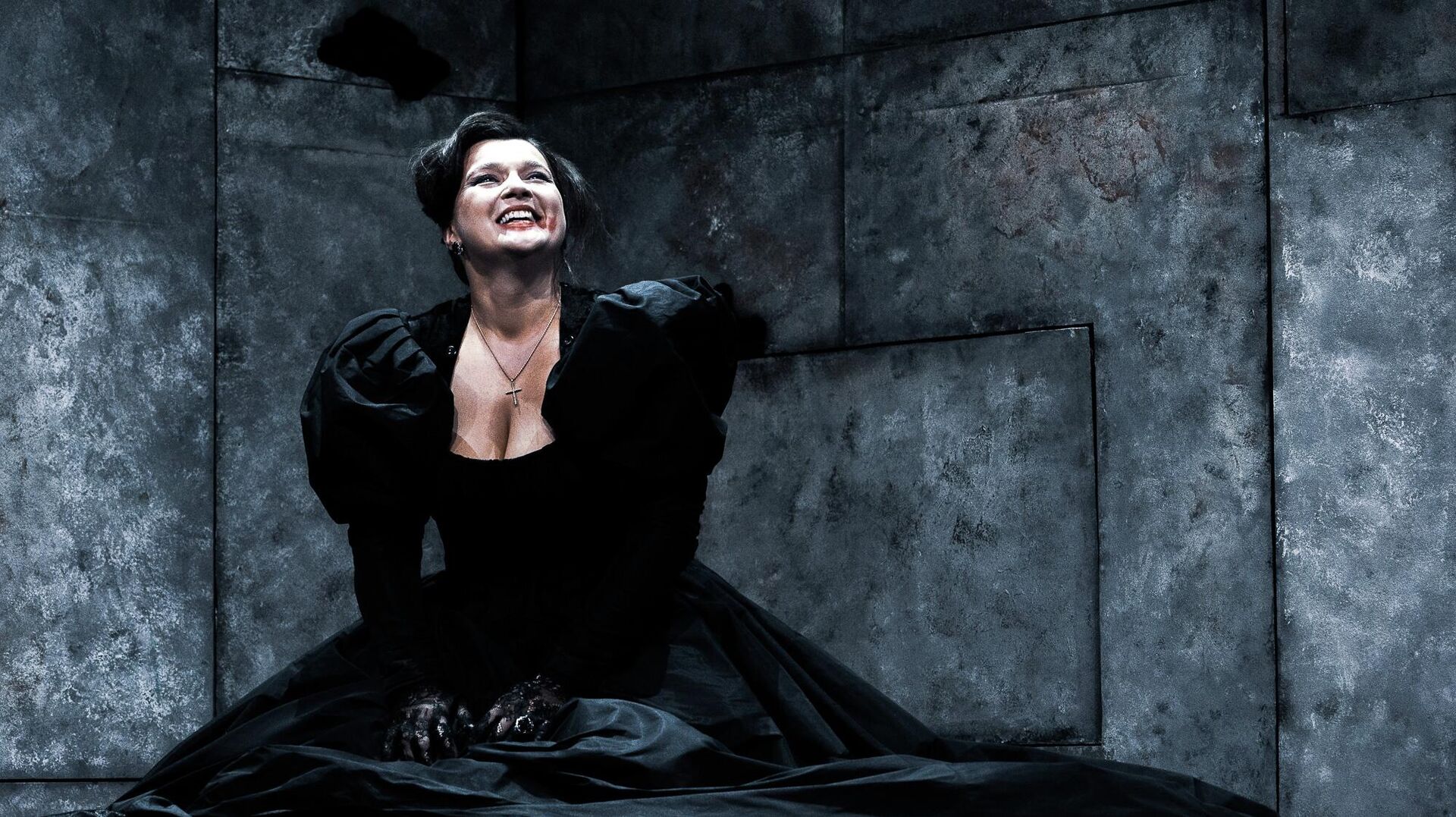 Вера Полякова-Макей на сцене Театра юного зрителя - Sputnik Беларусь, 1920, 03.03.2026