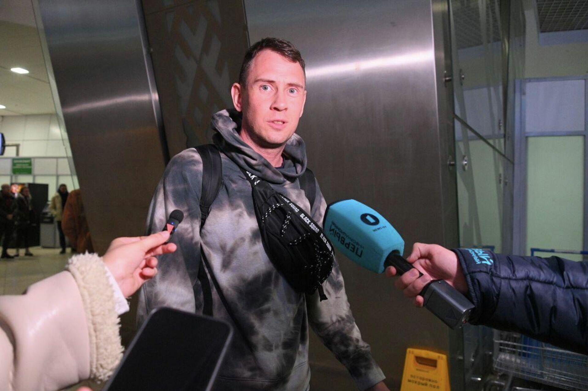 Пассажиры вывозного рейса Белавиа из Дубая - Sputnik Беларусь, 1920, 04.03.2026