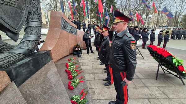 Памяць загінулых пры выкананні абавязку супрацоўнікаў міліцыі ўшанавалі ў Мінску - Sputnik Беларусь