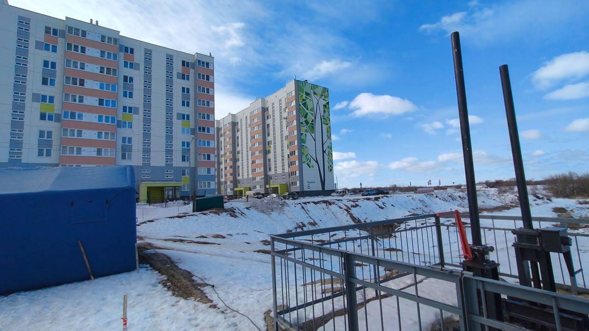 Строительство дамбы возле деревни Севруки Гомельского района - Sputnik Беларусь, 1920, 05.03.2026