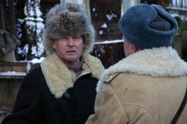 Уладзімір Гасцюхін у фільме "Ваўкі" рэжысёра Аляксандра Колбышава ("Беларусьфільм", 2009).Герой Гасцюхіна – старшыня калгаса Кузьміч – тыпічны "беларускі мужык", які становіцца сведкам драматычных падзей, якія разгортваюцца ў вёсцы пасля ўцёкаў зняволенага. - Sputnik Беларусь