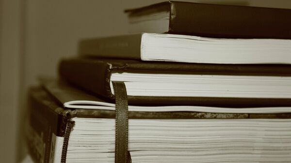 Стопка книг - Sputnik Беларусь