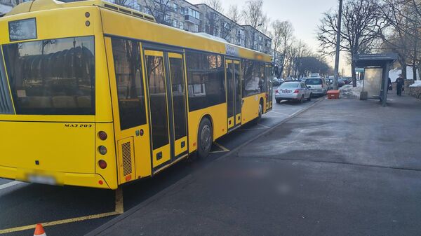 Место ДТП на остановке общественного транспорта - Sputnik Беларусь