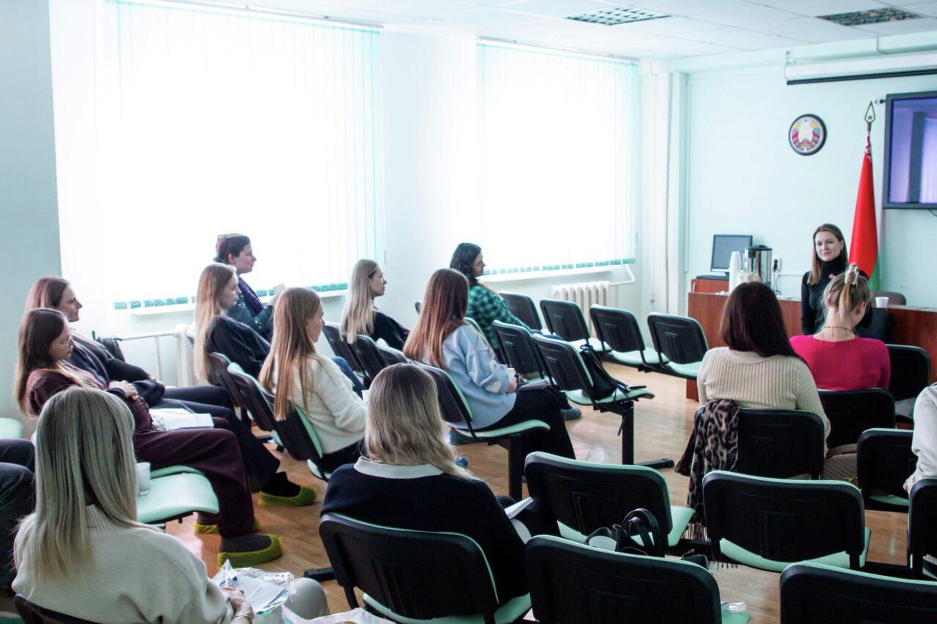 Беседа с экспертами Беседа с экспертами - Sputnik Беларусь, 1920, 12.03.2026