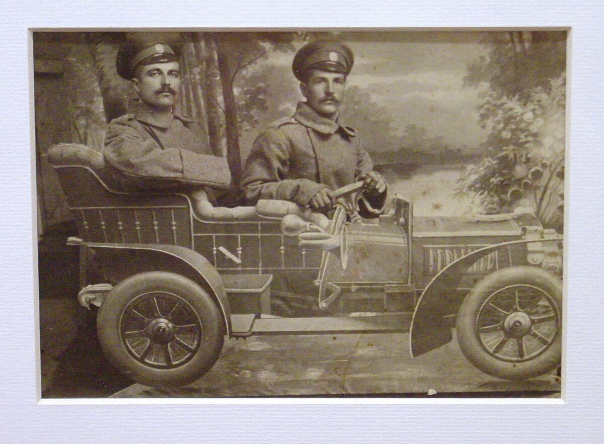 Фото в автомобиле  - Sputnik Беларусь, 1920, 16.03.2026