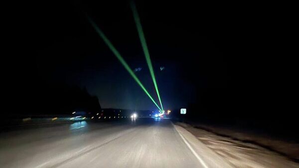 Система лазерного оповещения на трассе М1 - Sputnik Беларусь