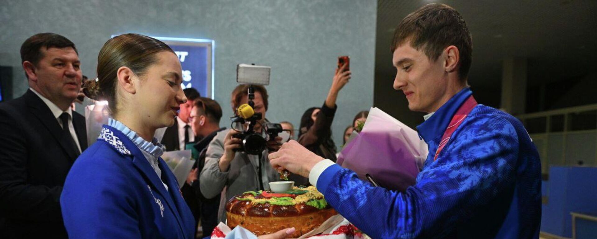 Беларускія паралімпійцы вярнуліся ў Мінск - Sputnik Беларусь, 1920, 17.03.2026