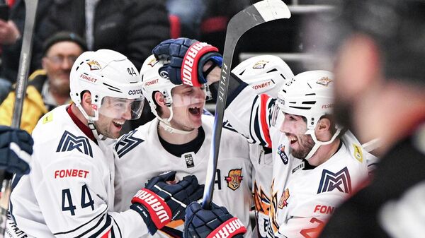 Игроки ХК Металлург - Sputnik Беларусь