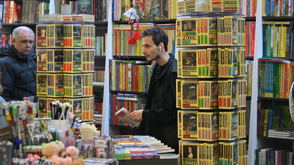 Напісанае застаецца: асаблівасці XXXIII Мінскай міжнароднай кніжнай выстаўкі - Sputnik Беларусь