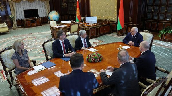 Перагаворы Прэзідэнта Беларусі Аляксандра Лукашэнкі з дэлегацыяй ЗША ў Палацы Незалежнасці - Sputnik Беларусь