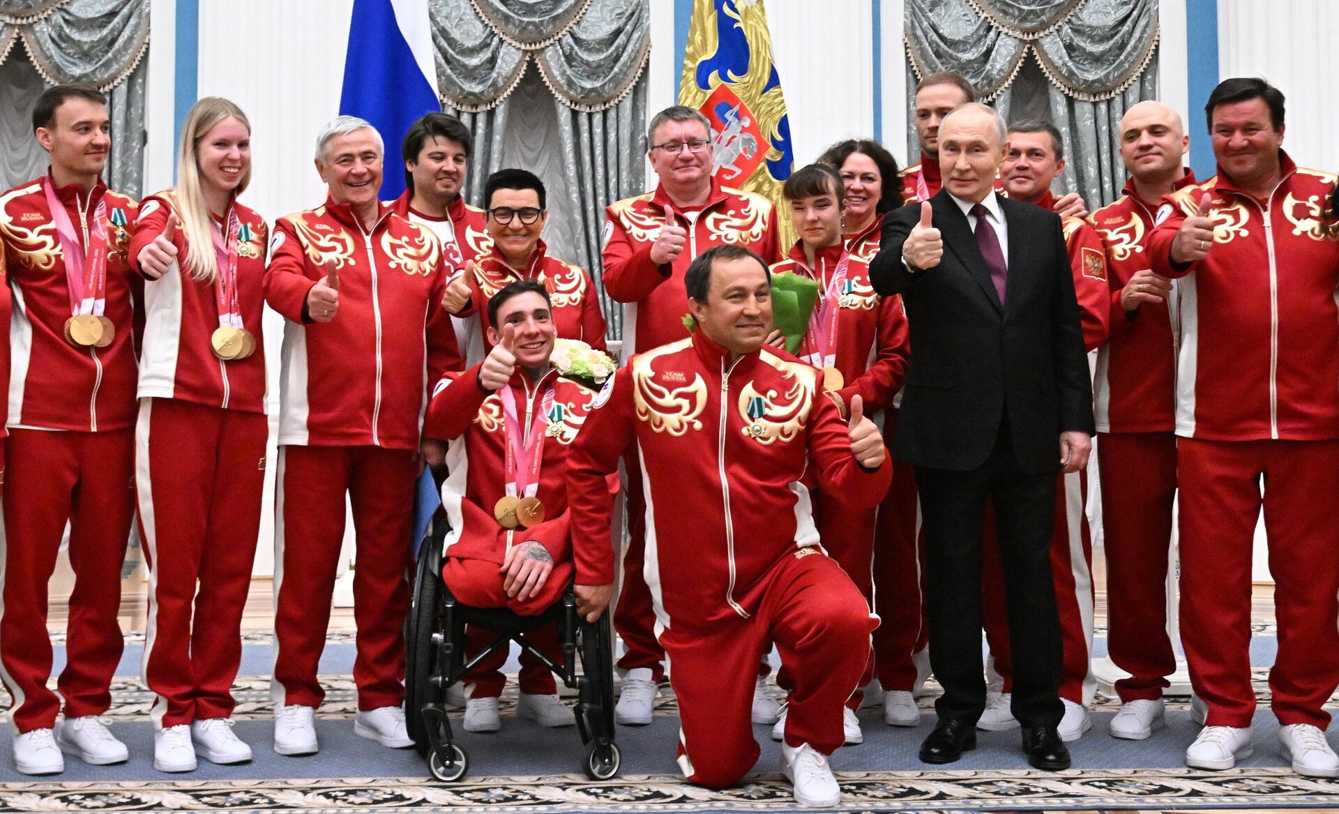 Вручение госнаград российским паралимпийцам - Sputnik Беларусь, 1920, 19.03.2026