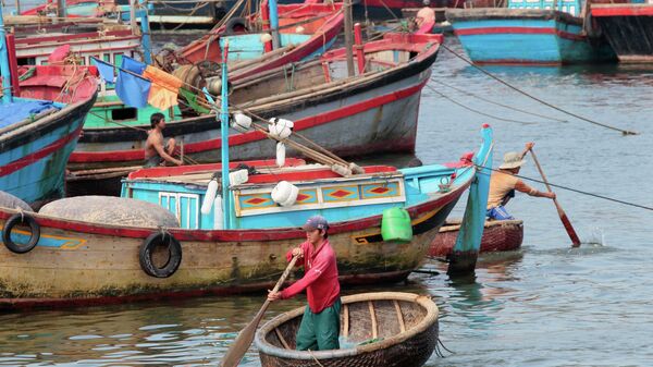 Жыхары рыбацкай вёскі на беразе заліва Нячанг - Sputnik Беларусь