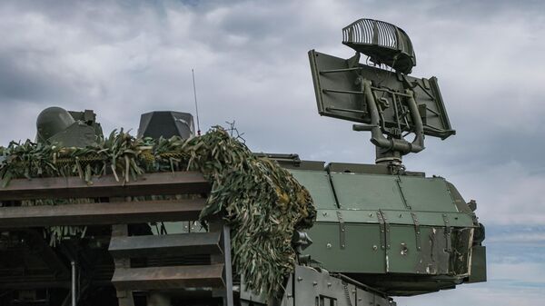 Боевое дежурство экипажа ЗРК Тор-М2  - Sputnik Беларусь