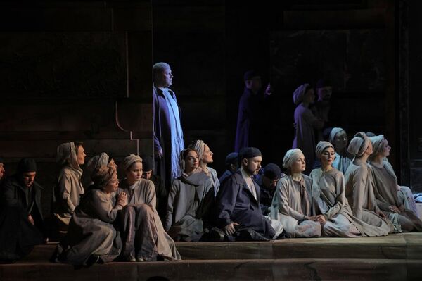 Генеральная репетиция оперы Дж. Верди Набукко в Большом театре Беларуси. Генеральная репетиция оперы Дж. Верди Набукко в Большом театре Беларуси. - Sputnik Беларусь