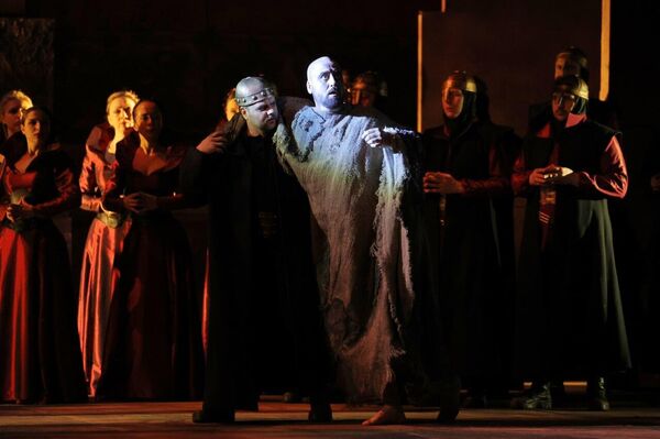 Генеральная репетиция оперы Дж. Верди Набукко в Большом театре Беларуси. Генеральная репетиция оперы Дж. Верди Набукко в Большом театре Беларуси. - Sputnik Беларусь