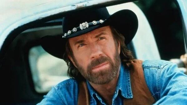 Стоп-кадр из сериала Крутой Уокер: Правосудие по-техасски.