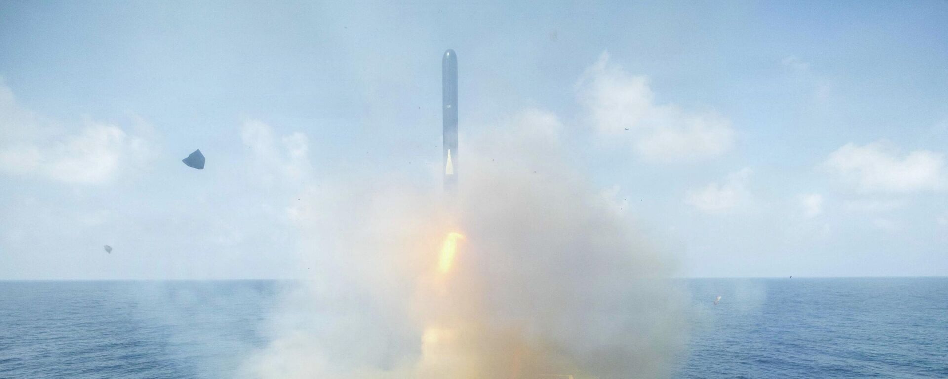 Пуск ракеты Tomahawk з амерыканскага ваеннага карабля - Sputnik Беларусь, 1920, 31.03.2026