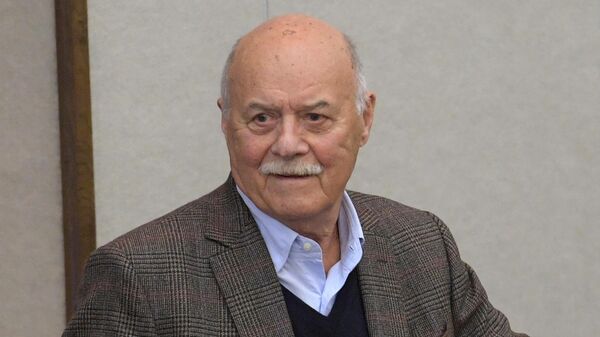 "Отдыхающий Геракл": памятник Станиславу Говорухину появится в Москве