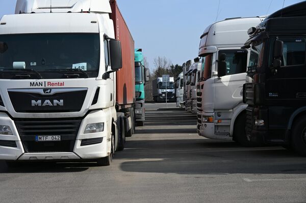 Ситуация с фурами на границе