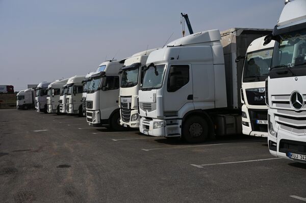 Ситуация с фурами на границе