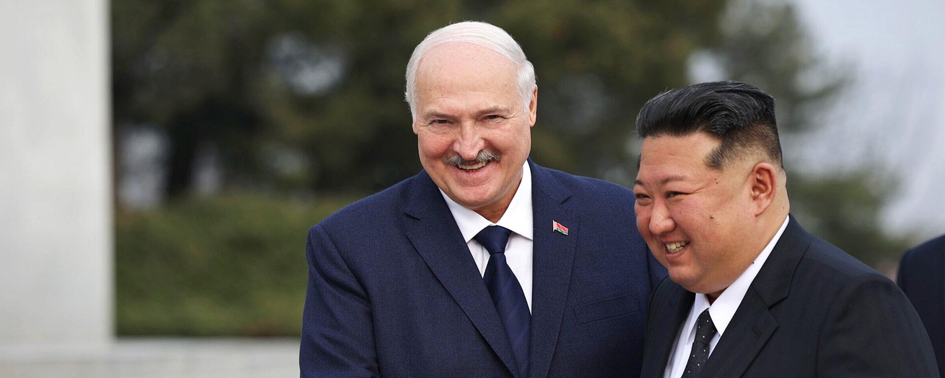 Конніца, гарматныя залпы і парад: сустрэча Лукашэнкі з Кім Чэн Ынам – відэа - Sputnik Беларусь, 1920, 25.03.2026