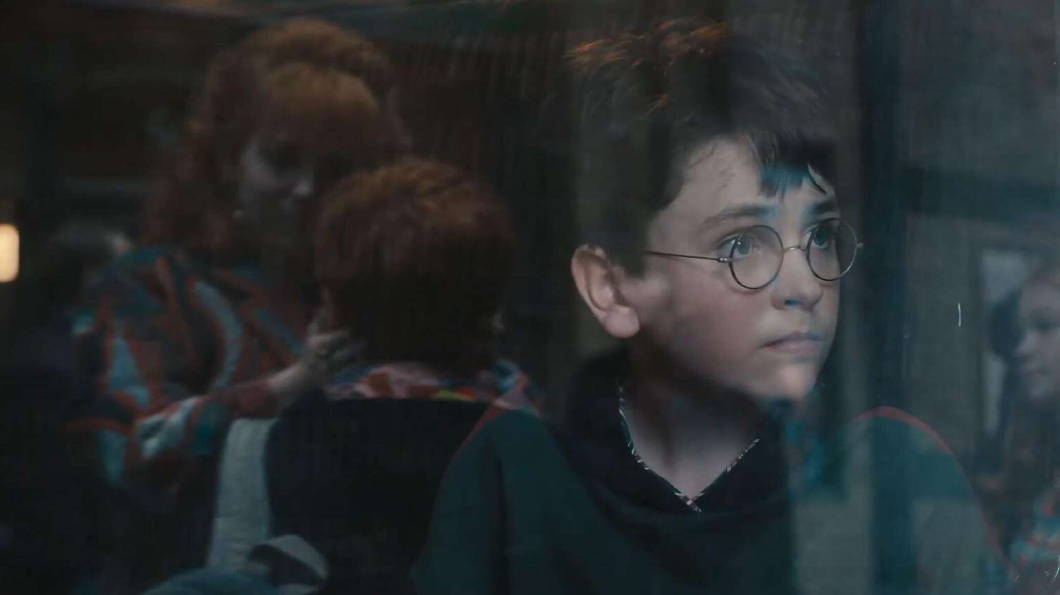 Вышел первый трейлер сериала о Гарри Поттере (видео) Вышел первый трейлер сериала о Гарри Поттере (видео)