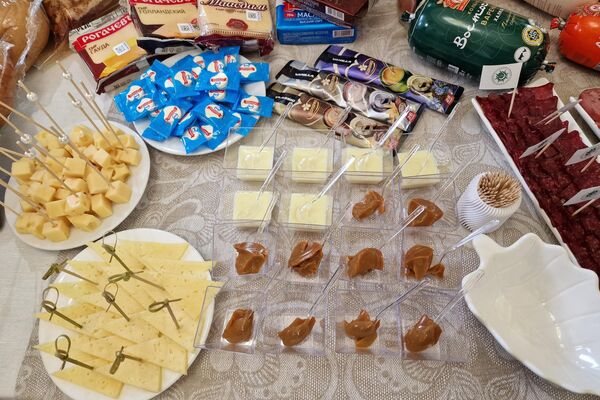 Белорусские производители представили образцы продуктов питания главам дипломатических миссий - Sputnik Беларусь