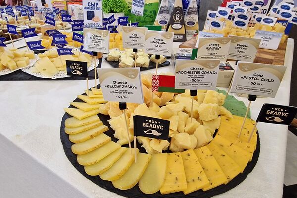 Белорусские производители представили образцы продуктов питания главам дипломатических миссий - Sputnik Беларусь