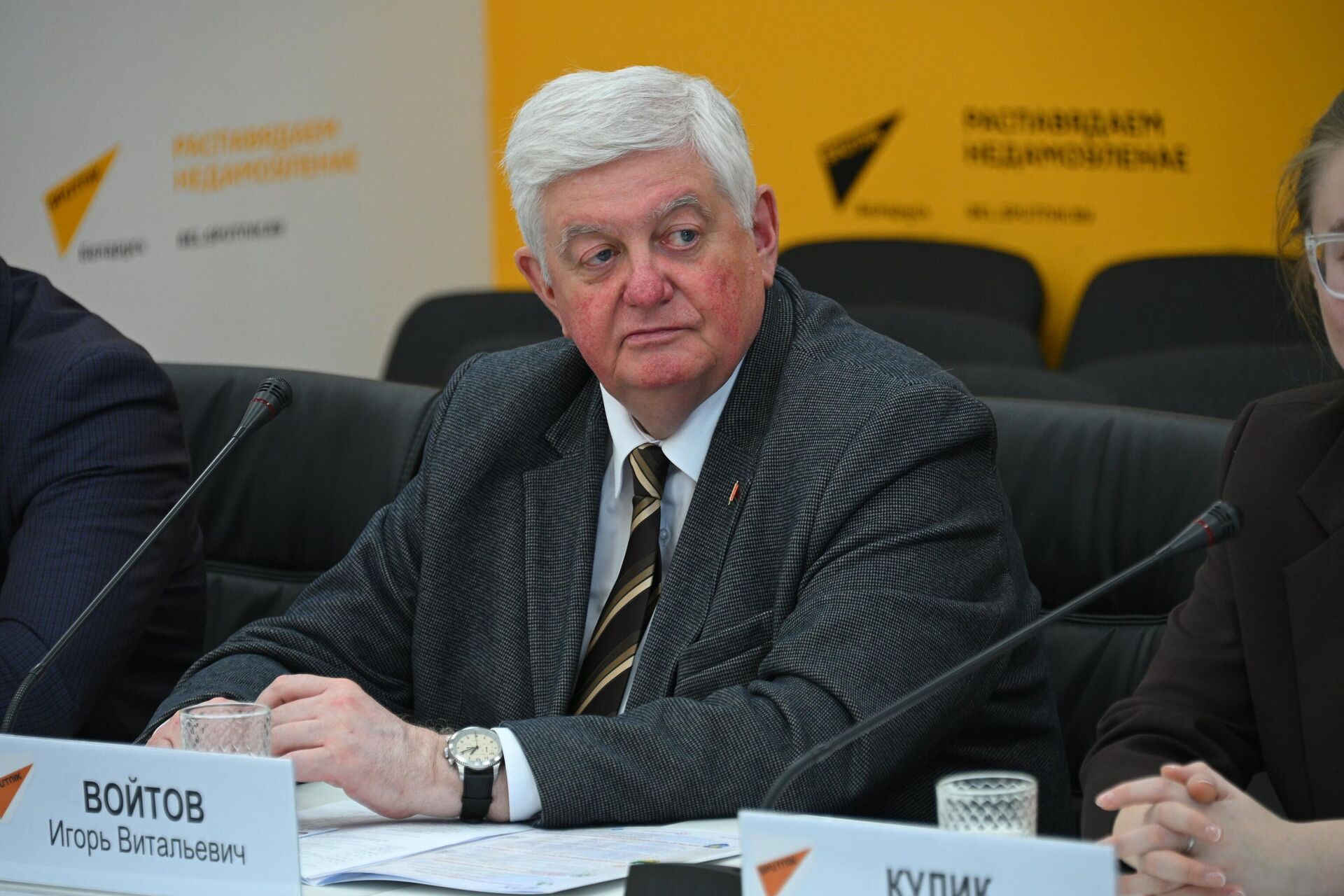 Директор центра перспективных проектов БГТУ, доктор технических наук, профессор Игорь Войтов Директор центра перспективных проектов БГТУ, доктор технических наук, профессор Игорь Войтов - Sputnik Беларусь, 1920, 27.03.2026