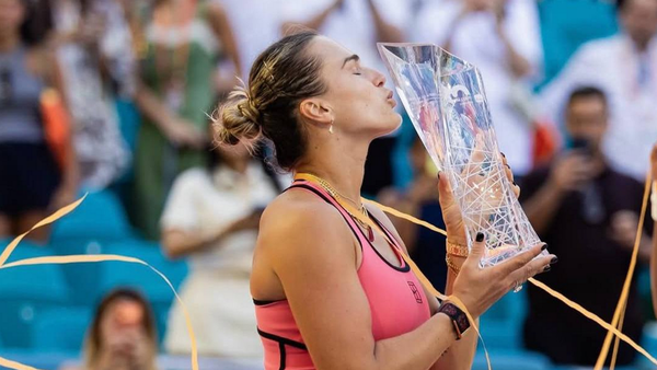 Мощно и уверенно: глава НОК поздравил Соболенко с победой в Майями