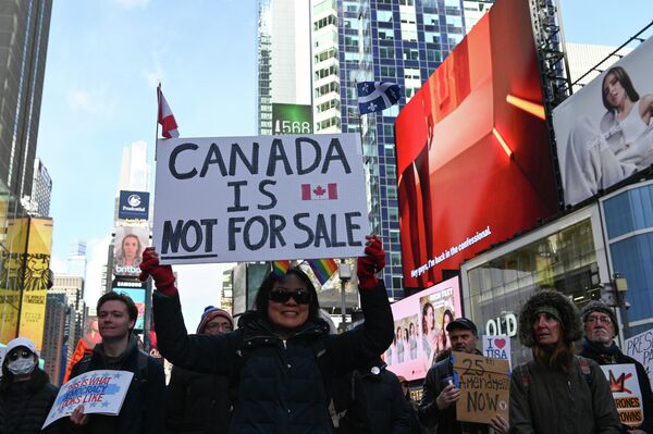 Акция протеста под лозунгом No Kings ("Нет королям") в Нью-Йорке. - Sputnik Беларусь