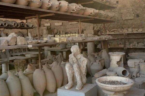 Археологические находки, найденные на территории Помпеи – города-музея под открытым небом. - Sputnik Беларусь