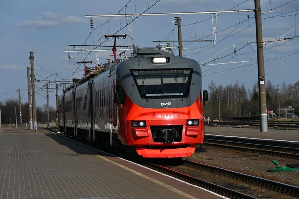 Поезд из Орши в Смоленск - Sputnik Беларусь