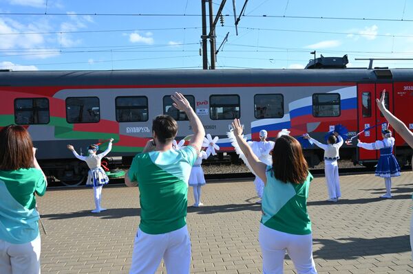 Поезд из Орши в Смоленск - Sputnik Беларусь