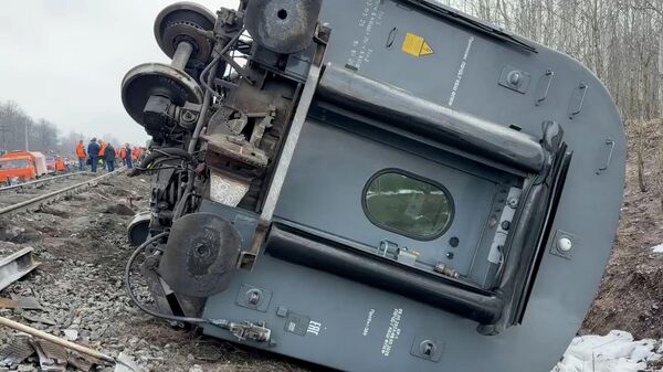 Пассажирский поезд сошел с рельсов в Ульяновской области - Sputnik Беларусь