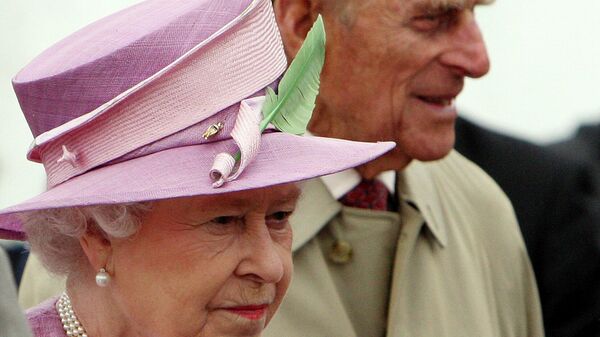 Королева Великобритании Елизавета II и принц Филипп - Sputnik Беларусь