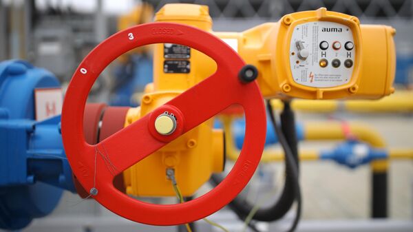 Запорный кран на компрессорной станции газопровода - Sputnik Беларусь