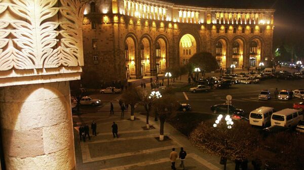 Лукашенко считает нужной встречу генсека ОДКБ с руководством Армении