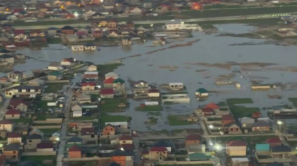 Махачкала и окрестности после потопа – видео с высоты птичьего полета - Sputnik Беларусь